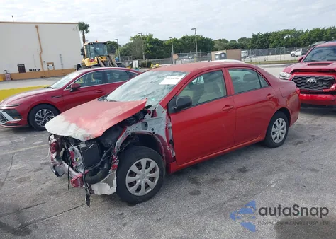 2010 Toyota Corolla z USA, uszkodzony, nr VIN JTDBU4EE8AJ084038